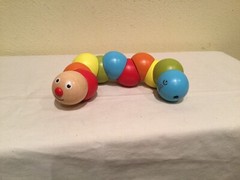 CLASSIC WORLD BEND AND TWIST CATERPILLAR, BRIGHTLY COLORED, DEVELOPMENTAL, EUC
