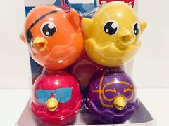 Tomy TOOMIES Hide & Squeak Squirters 12 m+ Baby Toddlers Activity Bath Toy NEW