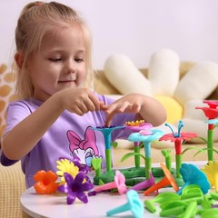Creative Flower Adventure Building Toy – Finger-Friendly Garden Set for Kids 3+