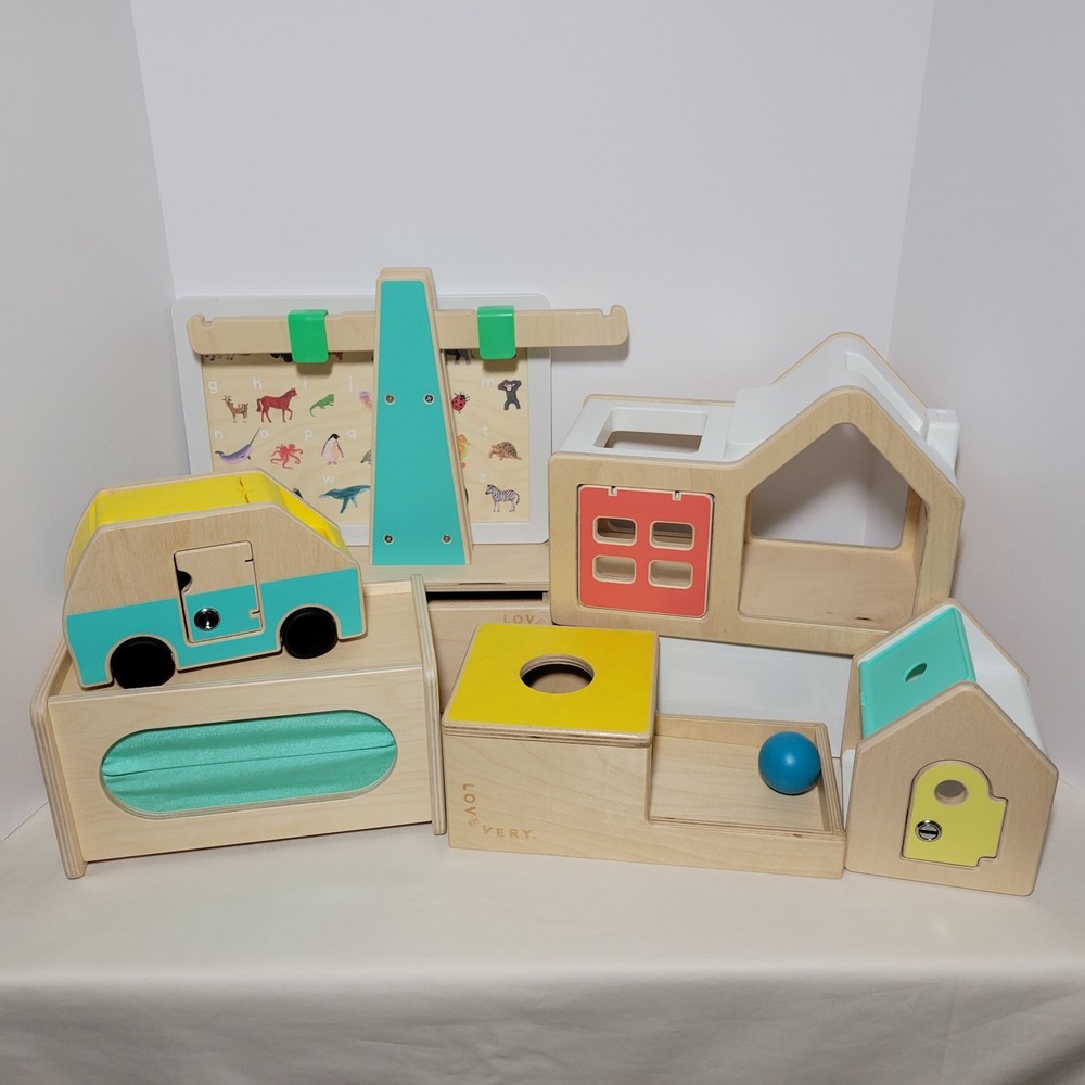 Lovevery Lot of 7🔥 Modular Playhouse, Sensory Box, Ball Drop, Camper Van Scale