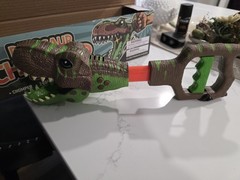 Dinosaur Chomper Grabber with Lights and Sounds Includes Batteries