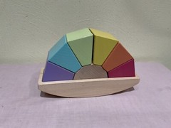 MINDWARE BABU WOOD ROCKER RAINBOW PUZZLE/BALANCING BLOCK TOY, DEVELOPMENTAL!