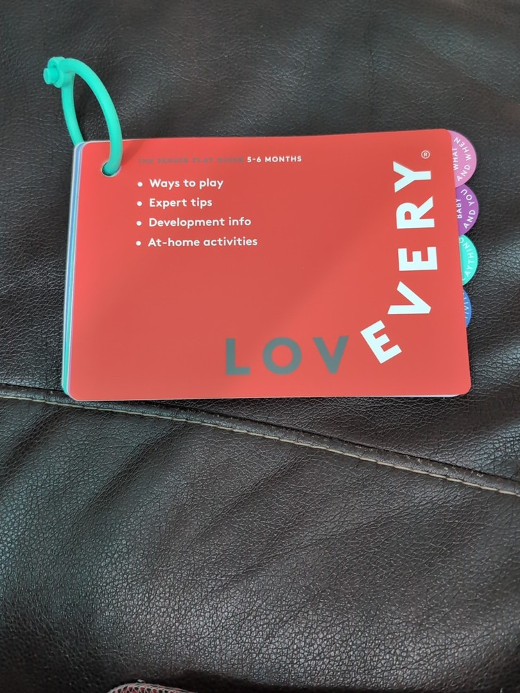 Lovevery The Senser Play Guide Montessori Activity Book 5-6 Months
