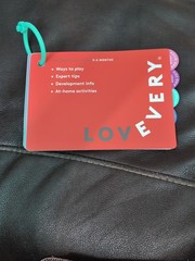 Lovevery The Senser Play Guide Montessori Activity Book 5-6 Months