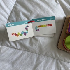 Chuckle & Roar Montessori Sort & Stack- Touch & Learn Puzzle Pegs &Shapes 3 & Up