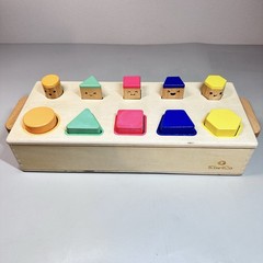 KiwiCo Pop-Up Shape Sorter Puzzle Wooden Blocks Match Colors Shapes Cute Faces