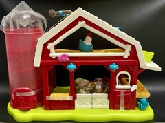 B. toys – Interactive Toy Red Barn – Musical Fun Farm: Baby Learning Toy