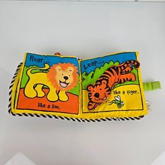 Lamaze Monkey See Monkey Zoo Soft Cloth Baby Toddler Book Rattle Manipulatives
