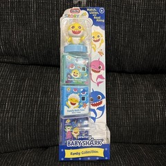 Little Tikes Baby Shark Family Collection Storytime Books Audio Play Characte…