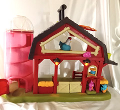 B. Toys By Battat Baa Baa Barn Musical Barn Farm Set WORKING!