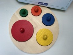 Guidecraft Circle Sorter 5 Circles Primary Colors Toddler Learning Puzzle Toy