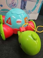New 2015 Fisher Price Pull-Along Turtle Develops Gross Motor Skills