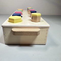 KiwiCo Pop-Up Shape Sorter Puzzle Wooden Blocks Match Colors Shapes Cute Faces