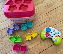 Fisher Price Laugh & Learn/Game & Learn Controller and Shape Sorting Toy Lot