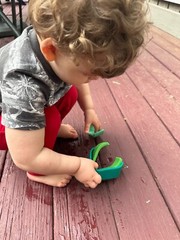 Viral Fun Avocado Silicone Stacking Toy – 5 Pieces, Safe BPA-Free, Easy to Clean
