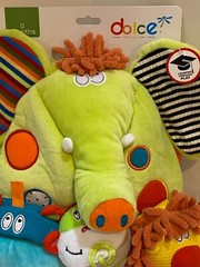 NEW DOLCE Safari Play & Learn Educational Soft Infant Baby Toy NEW