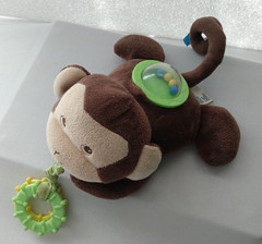 Garanimals Monkey Plush Teether Ring Rattle Balls 6″ Stroller Toy Brown Green