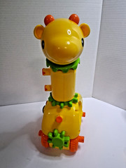 Interactive Giraffe Toy for Toddlers – Lights & Sounds