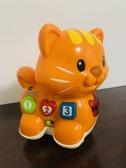 VTech CATCH ME KITTY – Develops Motor Skills and Teaches Numbers & Shapes