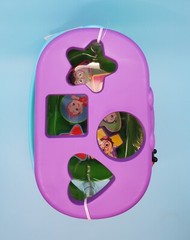 CoComelon 7 Piece Shape Sorter Identify Shapes Favorite Characters Toys for Kids