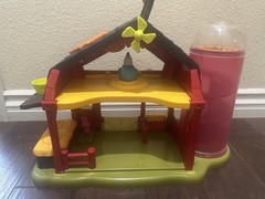 B. toys Interactive Toy Red Barn – Musical Fun Farm Baby Learning Toy W/lights