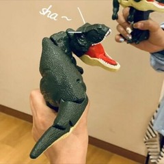 Trigger The T-Rex Dinosaur Chomper Toys Dino Grabber Fun Robot Hand Pincher Toys