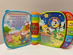 Vtech Musical Rhyme Book Light Up Educational Learning WORKS GREAT