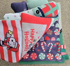 Peanuts Snoopy Holiday Deluxe Soft Book Baby Learning Toy My Favorite Things NWT