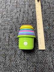Stacking Cups 1