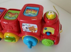 Vtech Roll & Surprise Animal Train. Pop Up Animals. Ages 6-36 Months.