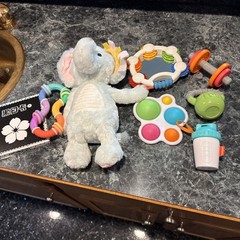 Infant/Toddler/Baby Random Lot Of Baby Toys