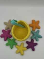 Lovevery Transfer Tweezers & Felt Stars The Companion Play Kit Months 22, 23, 24