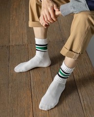 DarkCom Striped Crew Socks, Casual Comfort for Women and Men, 5 Pairs | Seaml…