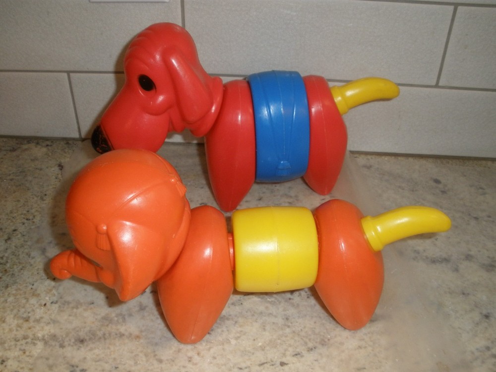 2 VINTAGE TUPPERWARE TUPPERTOYS DOG AND ELEPHANT (T21)