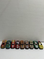 Lot 31 PCS Metal Pull Back Cars Toy for Kids, Toy Cars for Kids Ages 3-8, Race