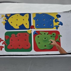 Lakeshore Learning My First Pegboard Set DD645 Complete Preowned Toddler Toy