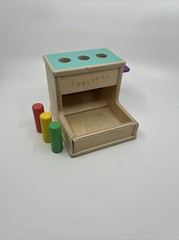 Lovevery Wooden Peg Drop The Thinker Play Kit Baby 11-12 Months Montessori Toy
