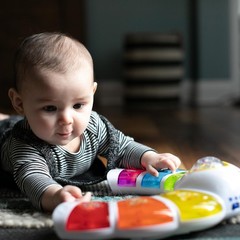 Baby Einstein Glow & Discover 1 Count (Pack of 1), & Light Bar
