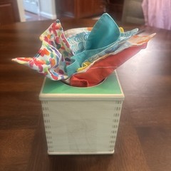 Lovevery Magic Tissue Box + Cloth Tissues From The Senser Play Kit (Months 5-6)