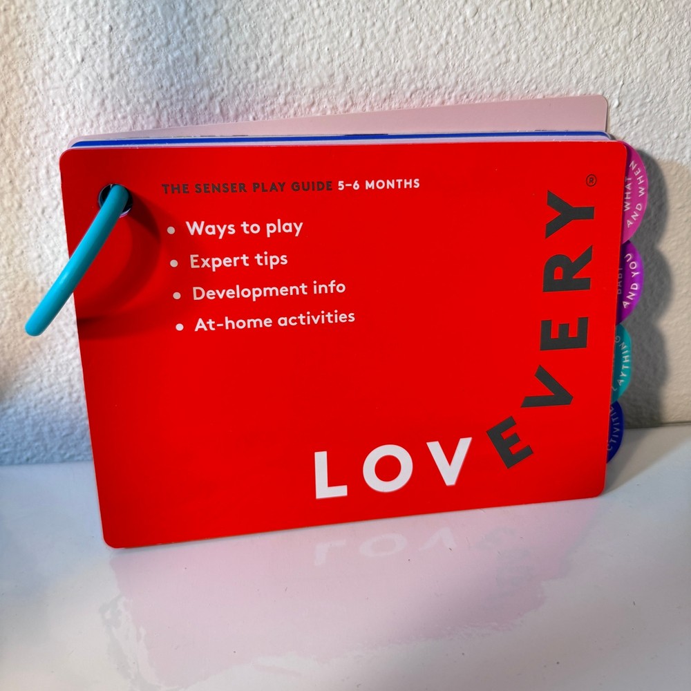 Lovevery The Senser Play Guide Montessori Activity Book 5-6 Months
