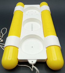 Vtg 1984 Johnson & Johnson Bathtime Water Works Toddler Toy Floating Raft Only