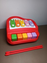 Piano & Xylophone 2 In One Musical Toddler Toy Kids Play Toy Red Pre-Owned