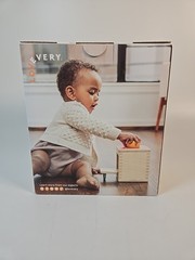Lovevery Hide & Find Drop Box – Practice Hand-eye Coordination Montessori