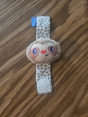 Infantino Baby Unisex Plush Sloth Adjustable Wrist Rattle Developmental Toy