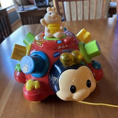 Vtech Crazy Legs Learning Bugs Ladybug Interactive Pull Toy Music Lights Up