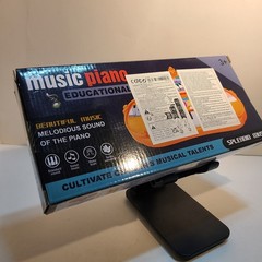 Educational Music Battery Operated 22 Key Piano to Cultivate Children’s Talents.