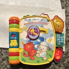 VTech Rhyme & Discover Book Interactive Nursery Rhymes Toy, Multicolor 6-36M