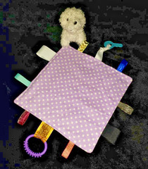 BABY CRINKLE SQUARE – REVERSIBLE – SENSORY TAGS & TEETHERS – HOME SEWN – READ