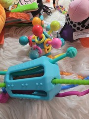 Jellycat, Melissa & Doug, Sassy, Mobi Children Sensory Toys Lot Of 5