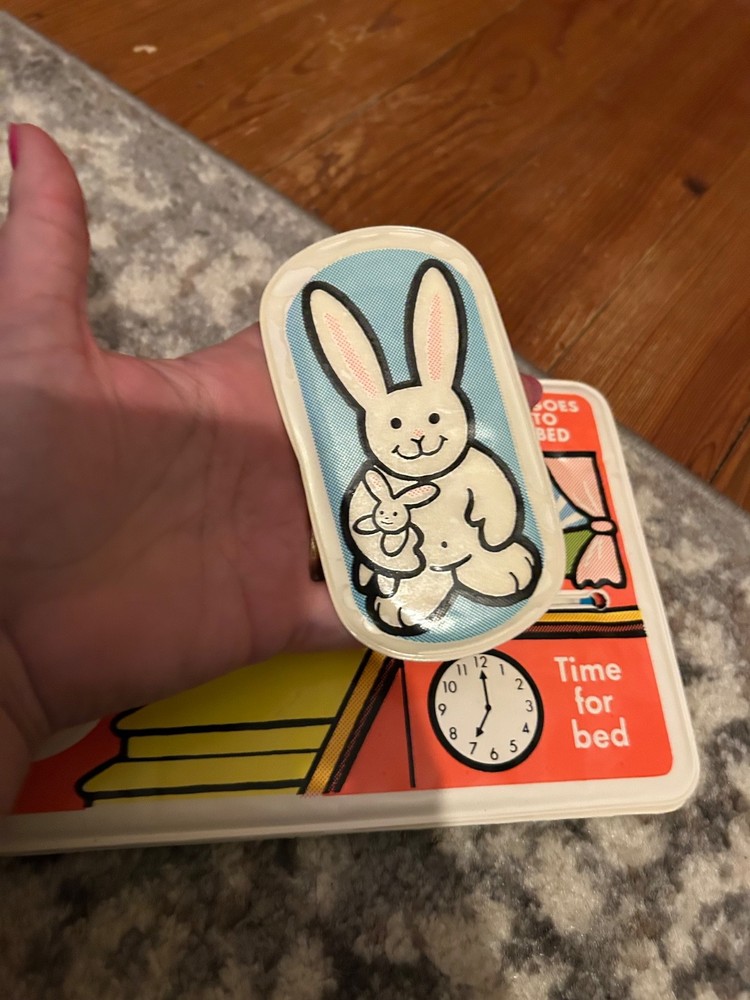 Vintage 1982 Johnson & Johnson Sleepy Bunny Goes to Sleep Vinyl Plastic Book